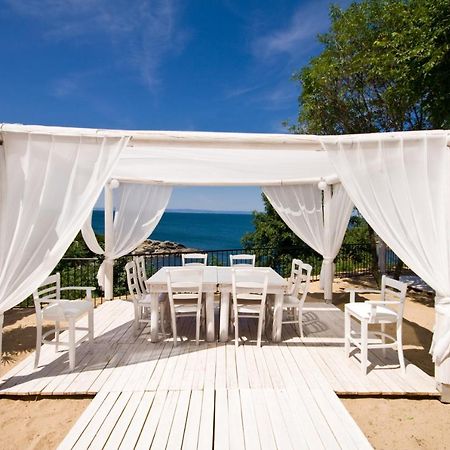 Paradise Bay Hotel Pomorie Exteriör bild